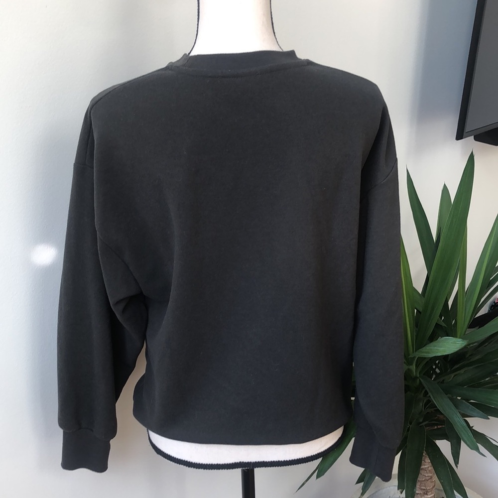 Prologue Cozy Charcoal Sweatshirt - Picture 2 of 4